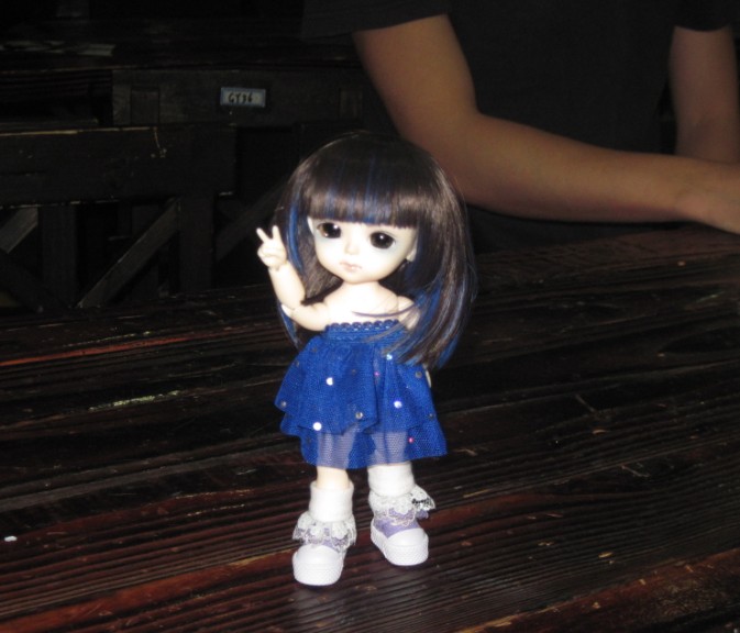 超级可爱的女孩娃娃 1007121347a5b241aa060c65b2.jpg